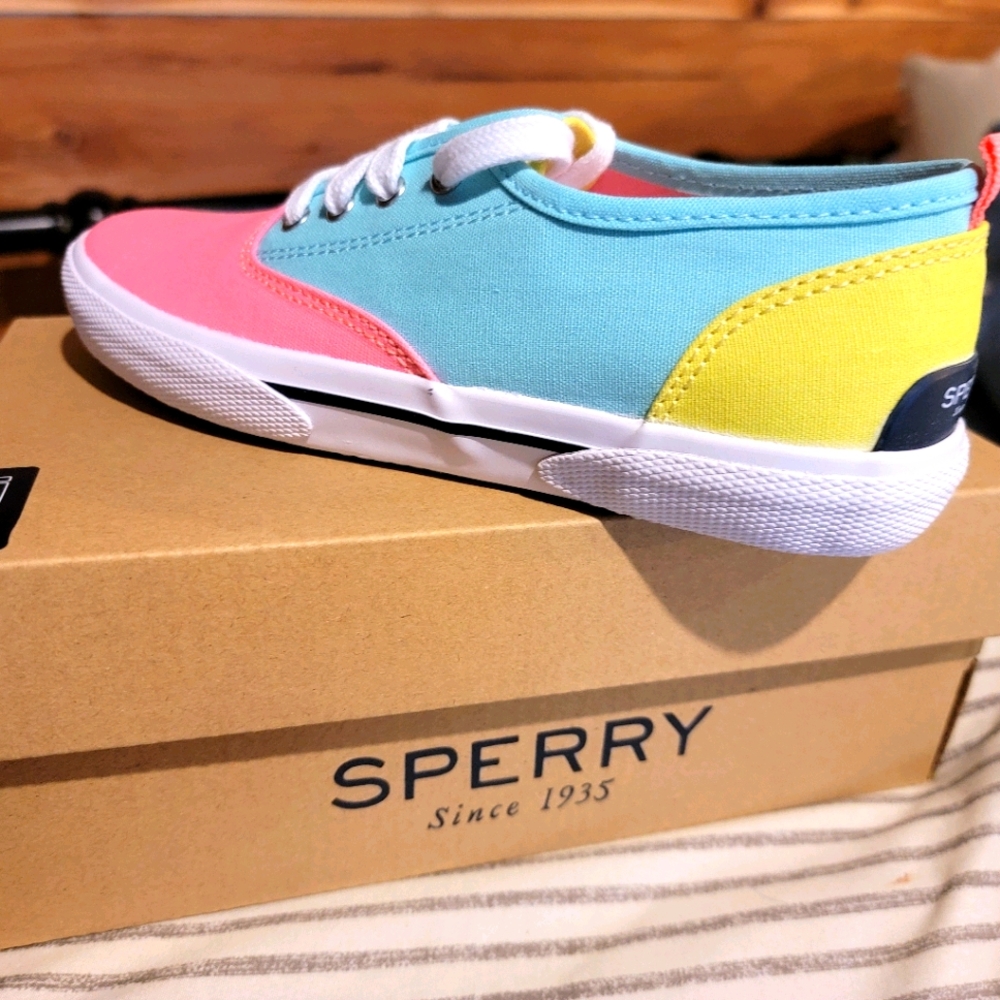 Sperry neon girls shoes